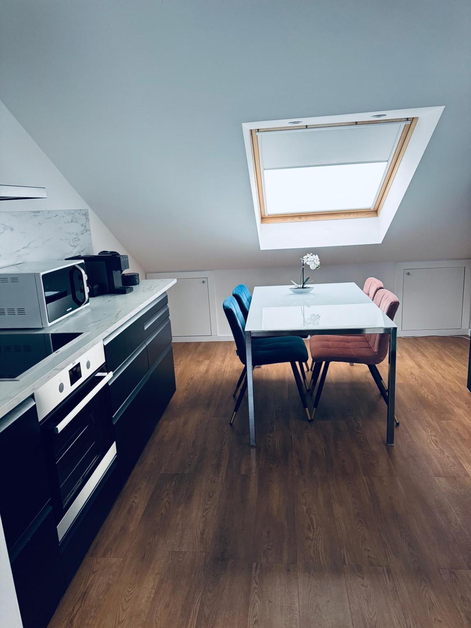 George Apartment Дюссельдорф Экстерьер фото